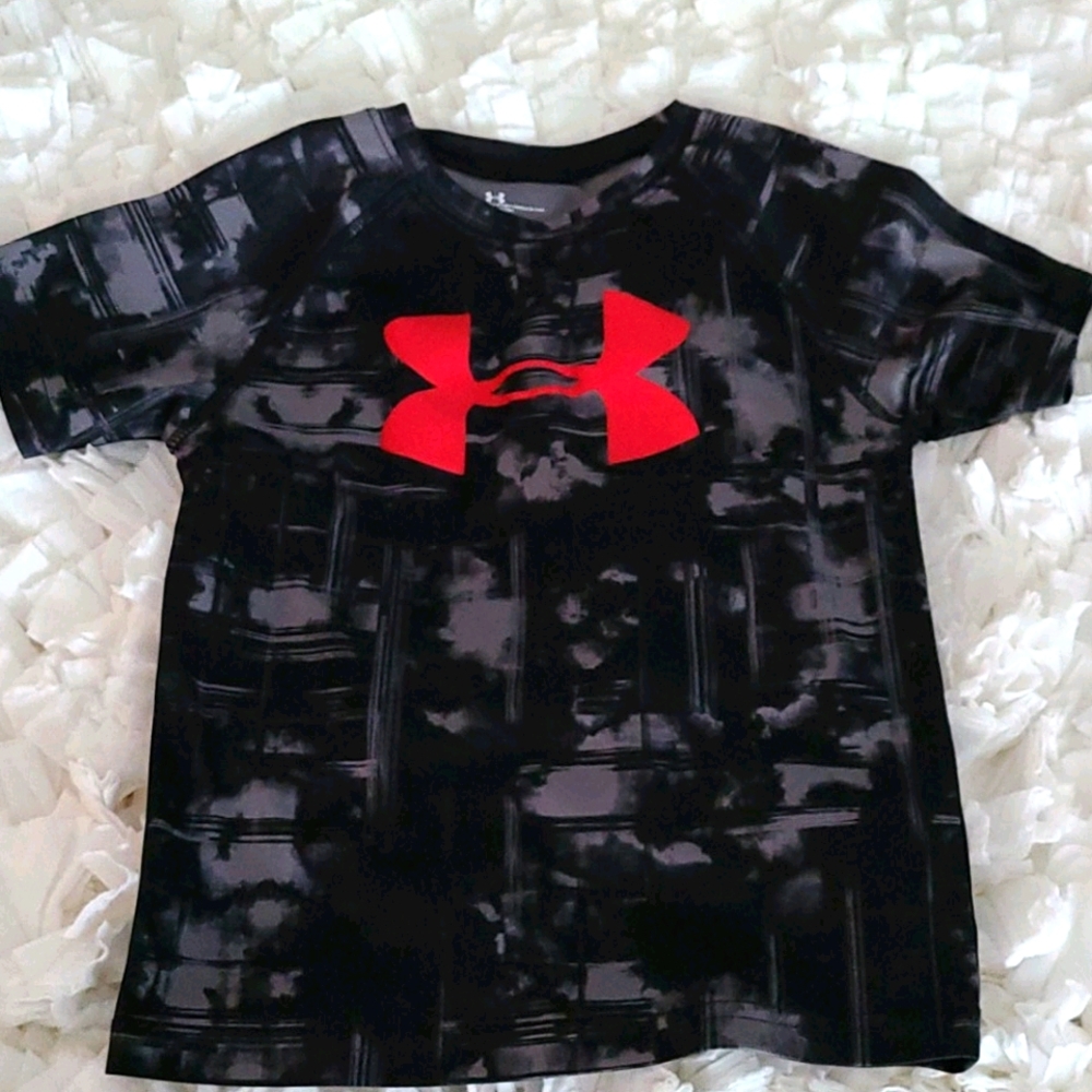 UA Kids Heat Gear Size 4
